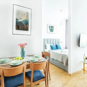  Appartement Unique Style Old Town - 25 Min From The Airport - By Homelike