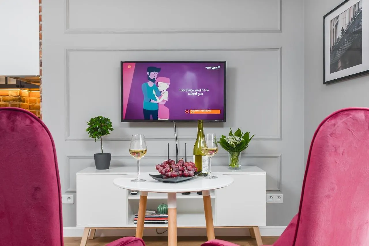 Saint Florian'S Suites - Old Town Luxury Apartments - By Upstairs Krakow 0*,